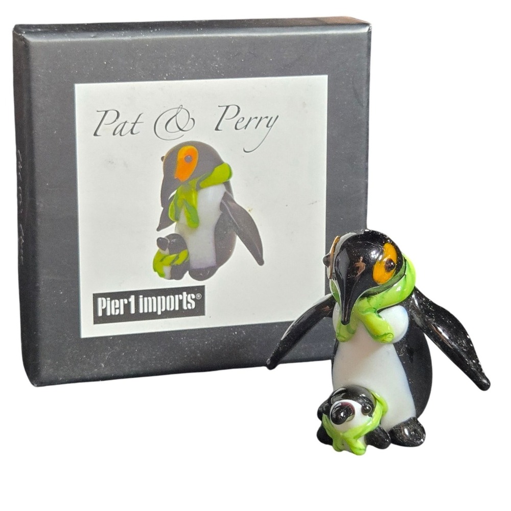 Pier 1 Imports Pat & Perry Glass Penguin Figurine Miniature with Box 2724799
